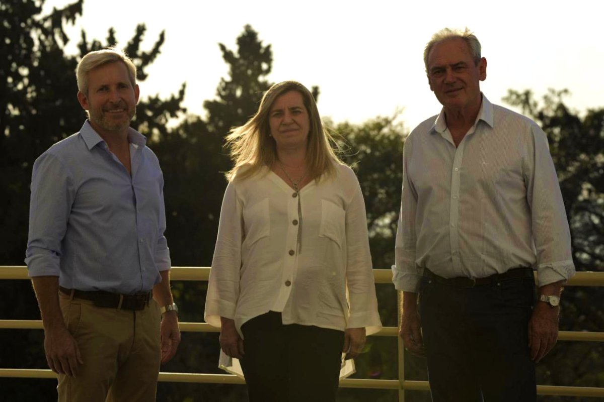 Marcela &Aacute;ntola, junto a Frigerio y Benedetti.
