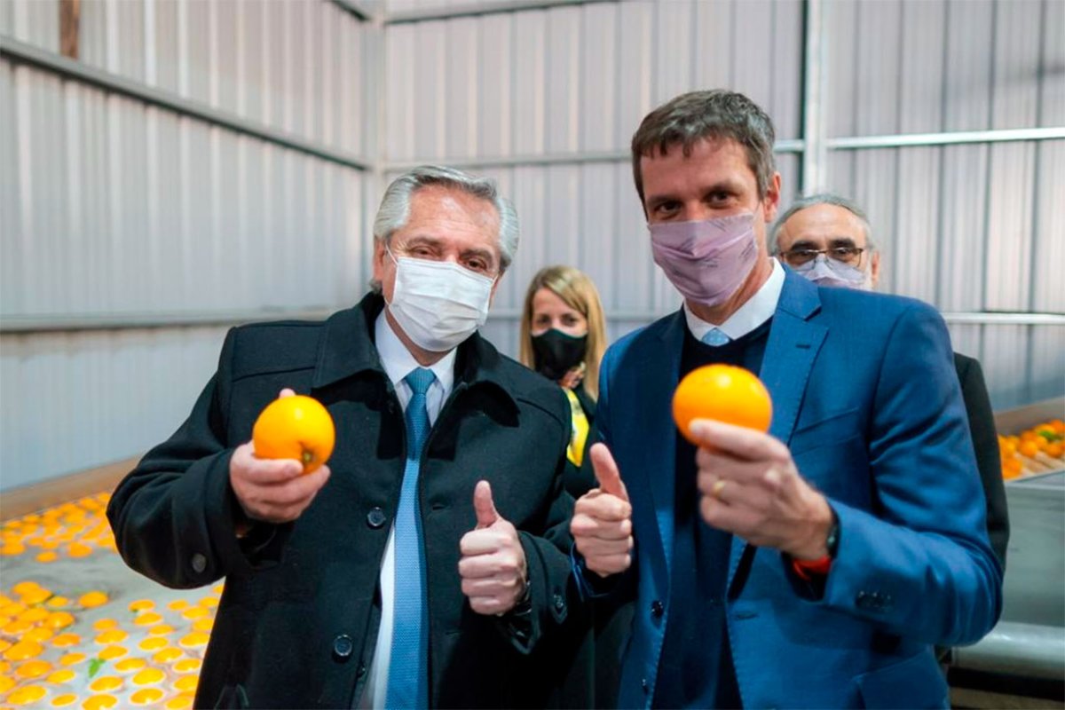 El presidente y Enrique Cresto en Argencitrus