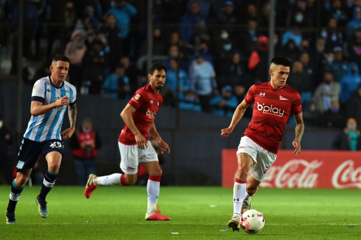 Leo Godoy amarg&oacute; a Racing.