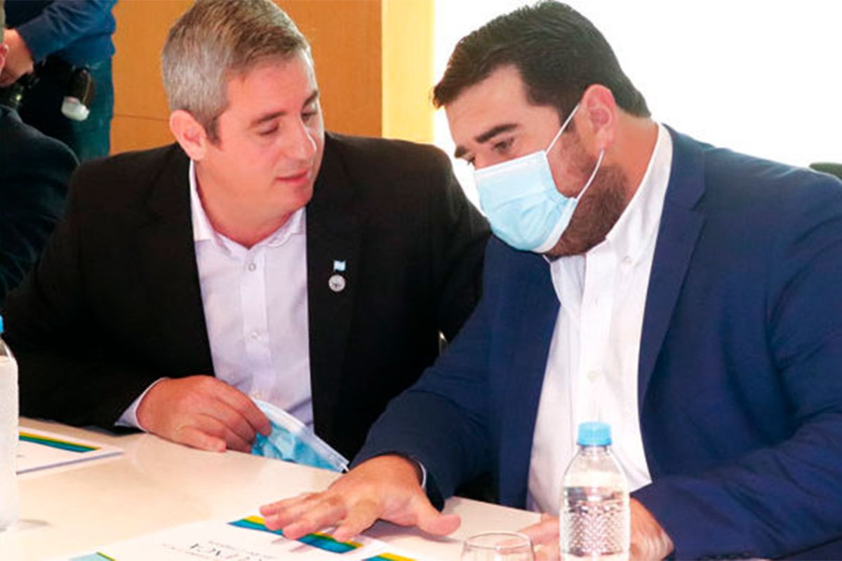 Jos&eacute; Luis Walser y Nicol&aacute;s Olivera