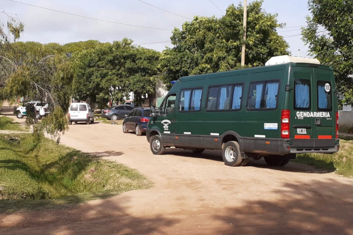 Operativo de Gendarmer&iacute;a en Col&oacute;n.