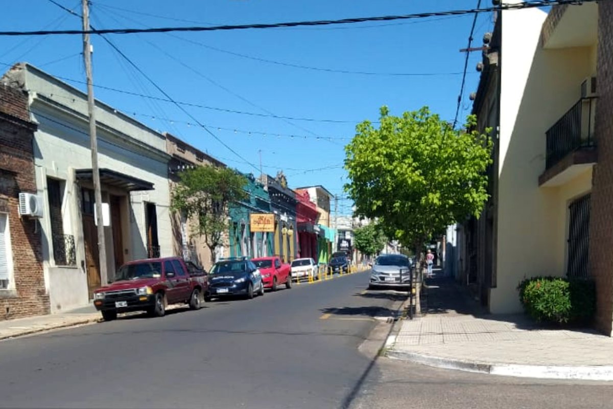 Nuevamente la PFA en calle 1&ordm; de Mayo.