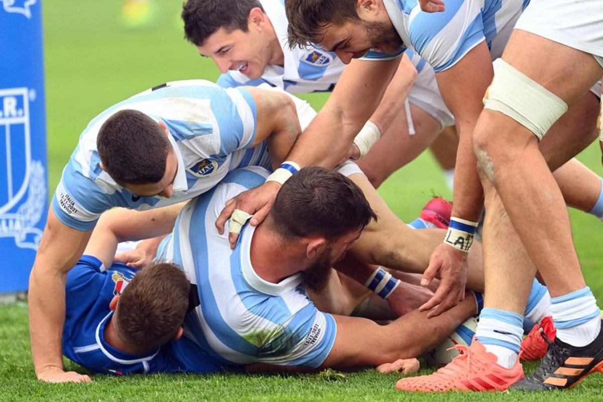 Kremer luego de anotar el primer try de los Pumas.