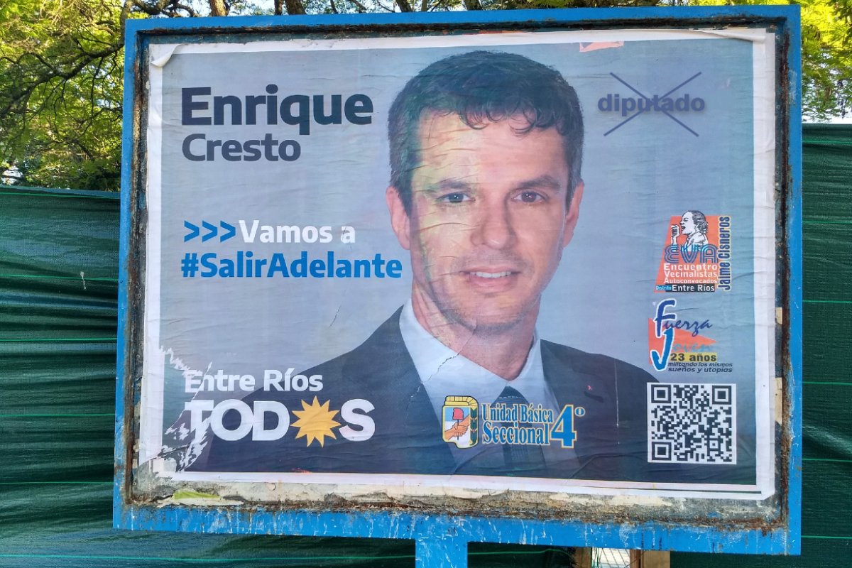 Los afiches que a&uacute;n se ven en Concordia.