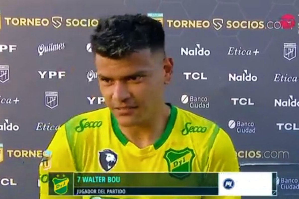Bou sonr&iacute;e tras el partido en el que fue figura.