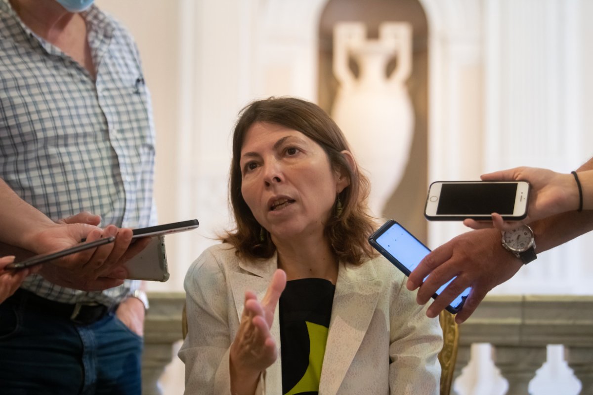 Batakis, secretaria de Provincial de Interior.