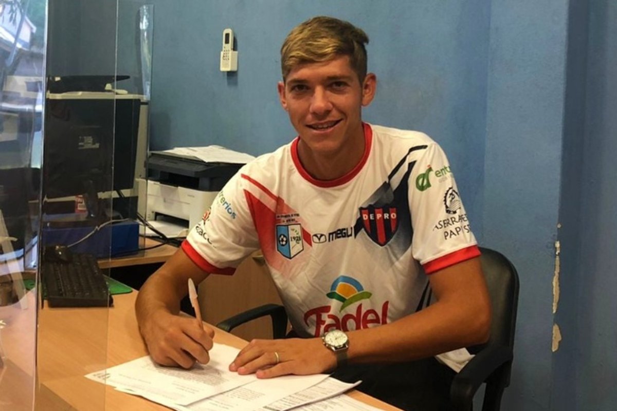 Pastorelli viene de Patronato.