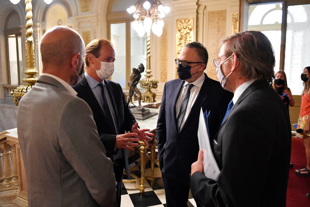 Bordet con el ministro Kulfas y Bahillo.