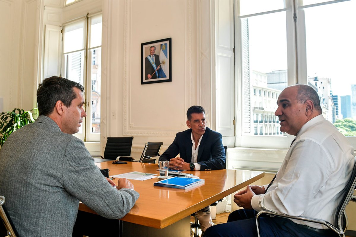 Enrique Cresto con Juan Manzur