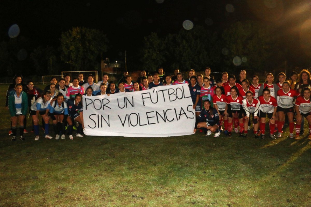 El respaldo del f&uacute;tbol femenino de Gualeguaych&uacute;.
