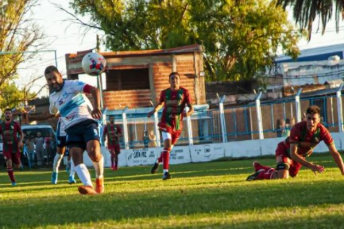 Doblete para Leguizam&oacute;n.