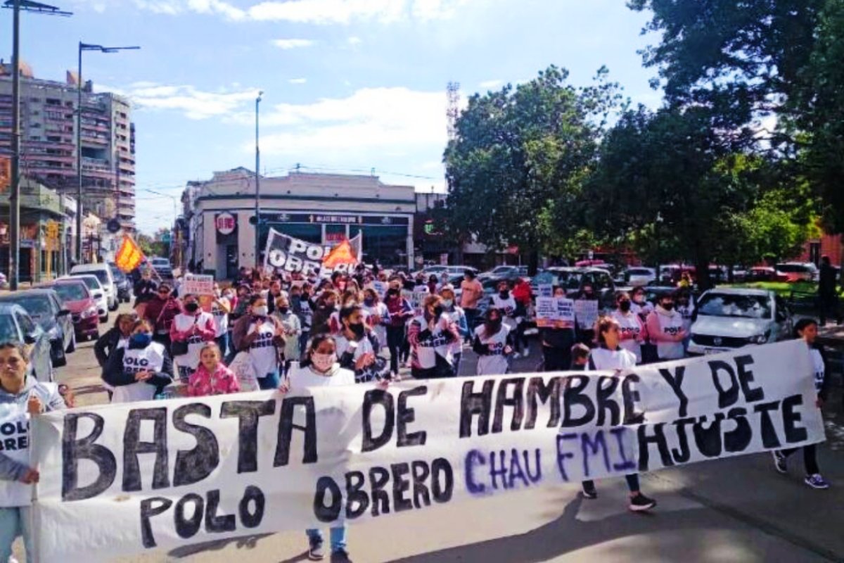 La protesta, junto a la plaza principal.
