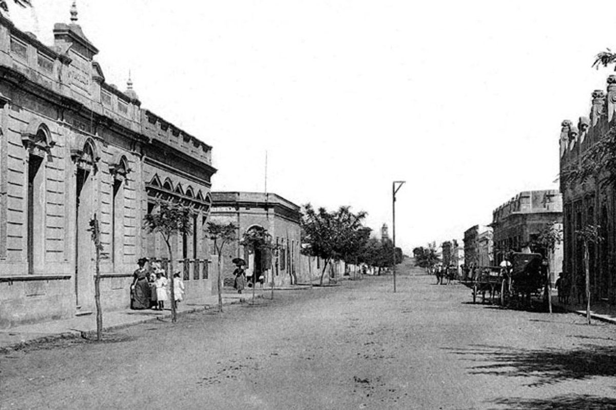 Calle Am&eacute;rica, hoy 12 de Abril