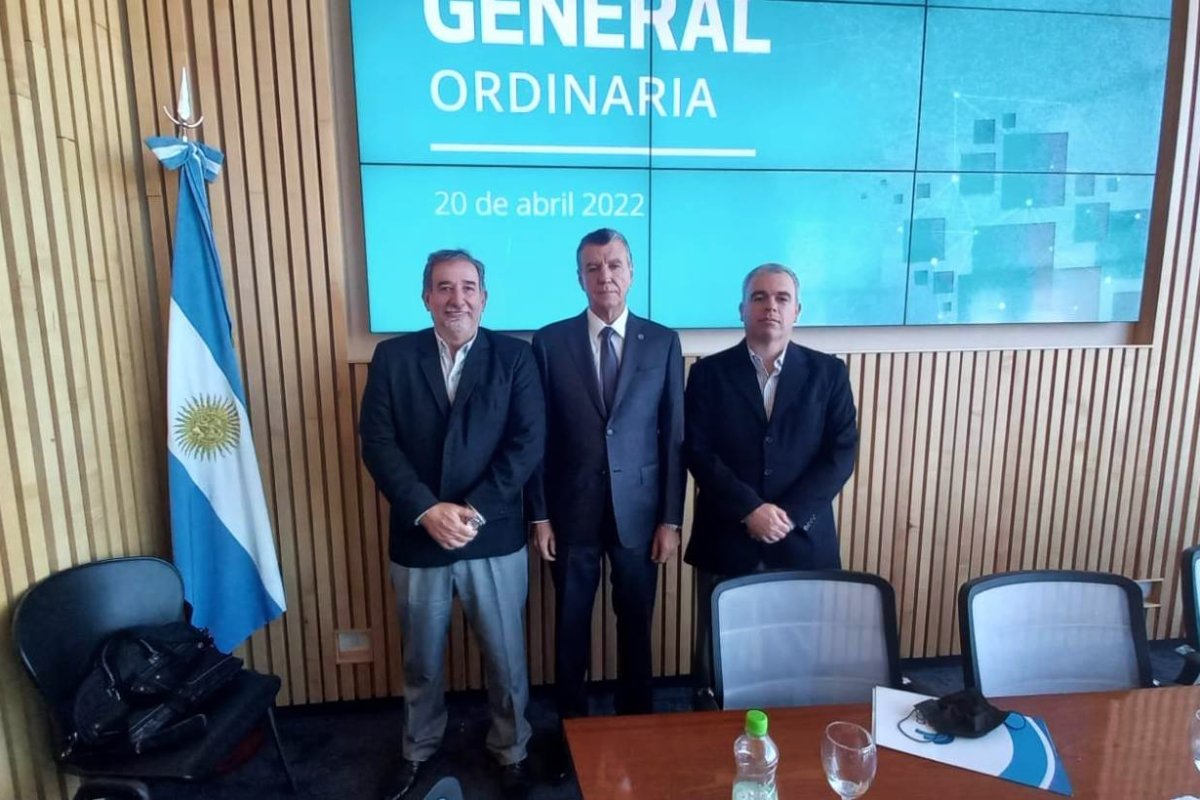 Villalta, Grinman y Lampazzi, presentes.