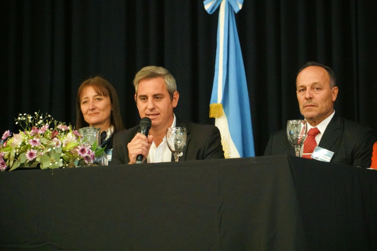 Col&oacute;n fue anfitri&oacute;n del encuentro de vices.