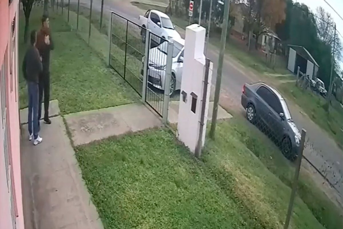 Intendente fue a la radio (C&aacute;mara de seguridad)