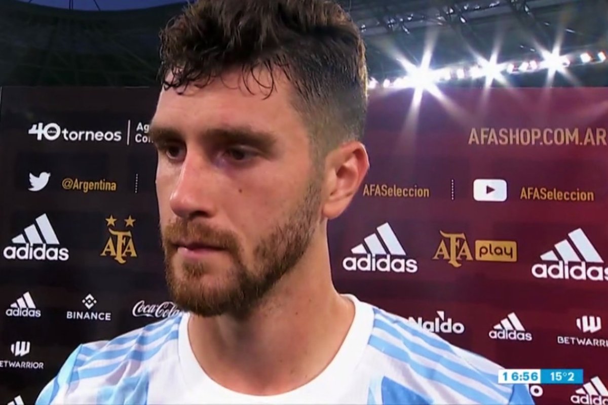 Senesi jug&oacute; media hora con Argentina.