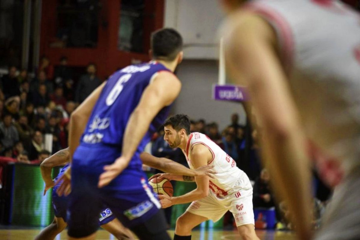 De visitante, Chuzito fue campe&oacute;n con IACC.
