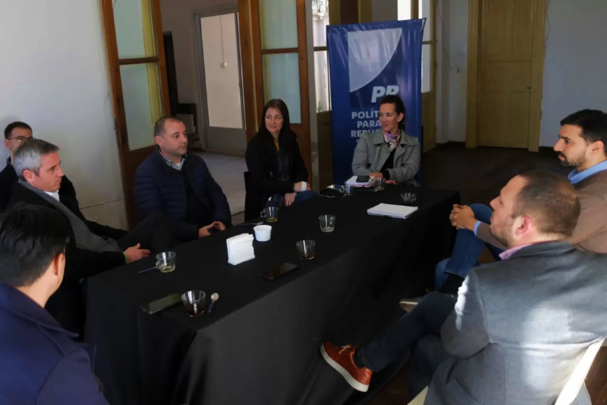 El intendente de Col&oacute;n estuvo en la reuni&oacute;n.