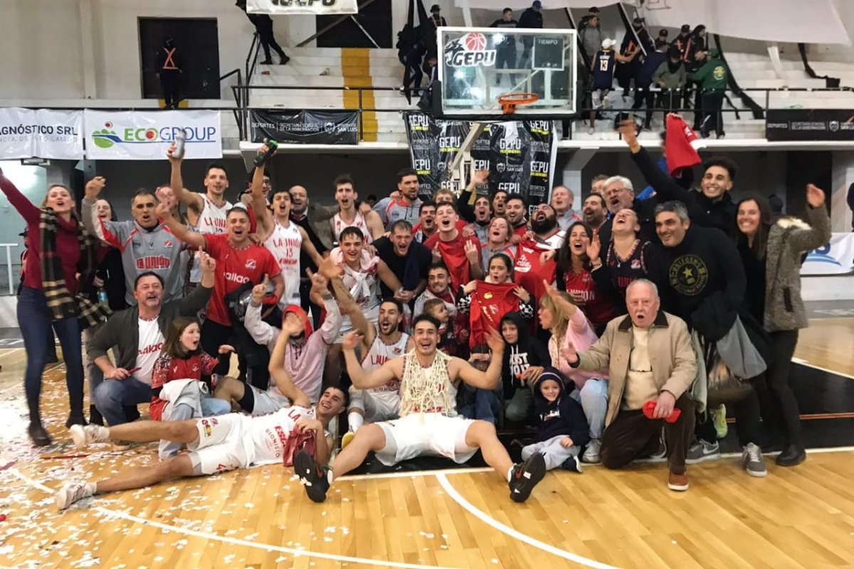 Festejo de La Uni&oacute;n