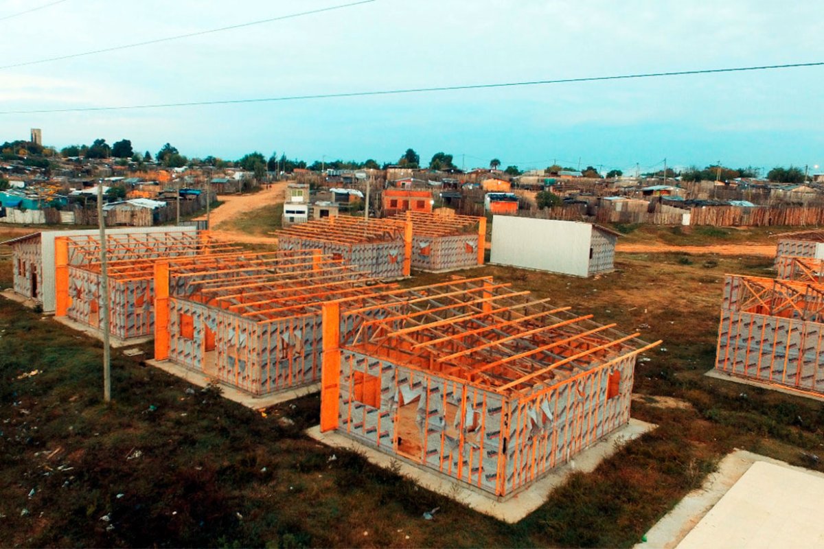 Casas de madera en Agua Patito