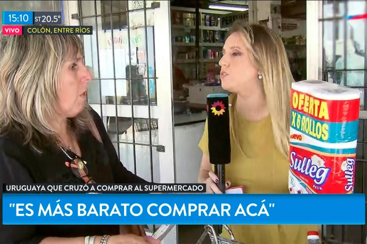 Uruguayos comprando en Col&oacute;n, en el 13