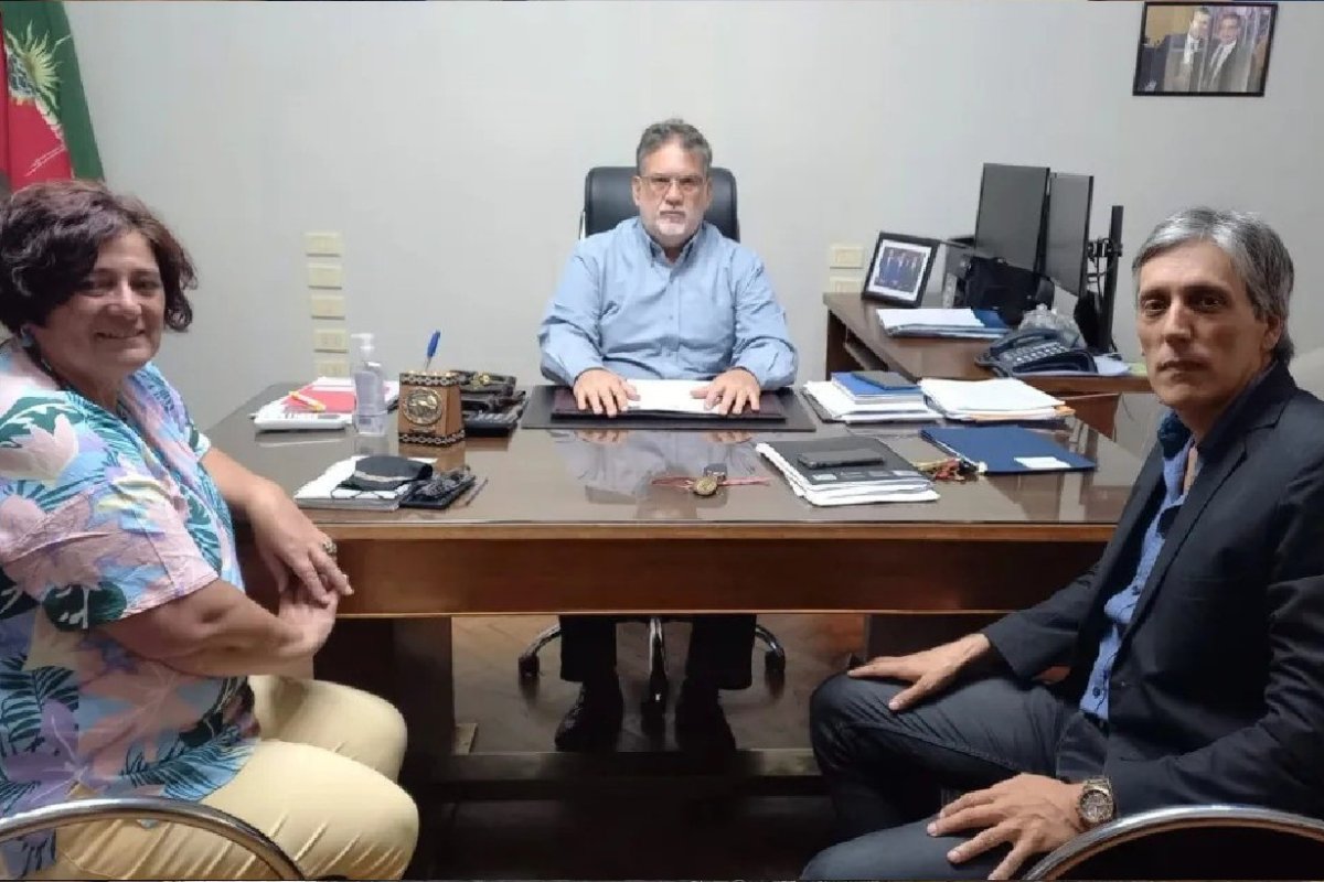 Francolini junto a Lifschitz y Sierra.