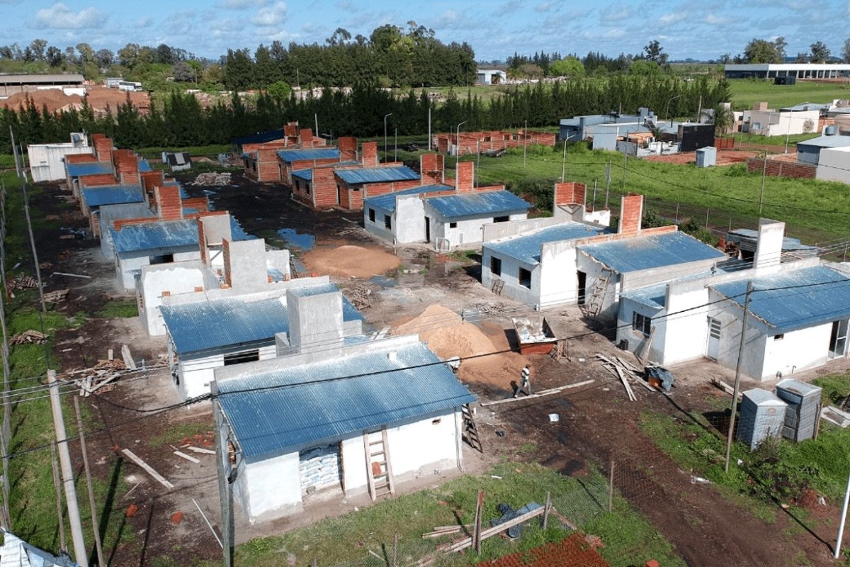 Las 18 casas que se construyen en Villa Elisa.