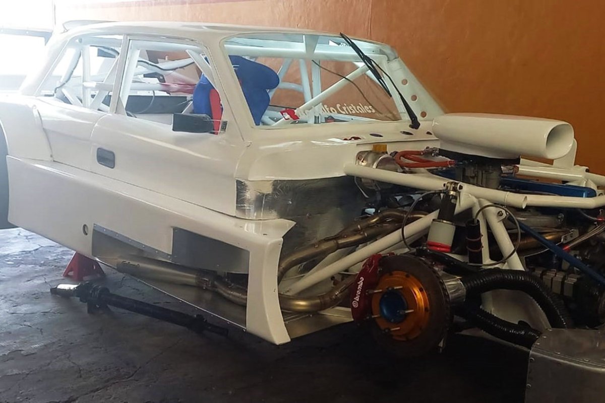 R&eacute;plica del Ford de Mariano Werner