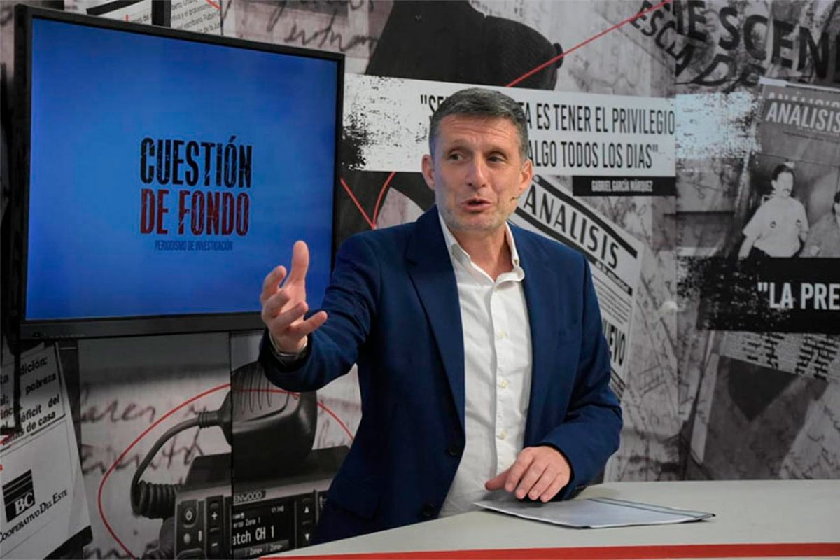El rector de la UADER sali&oacute; a defenderse