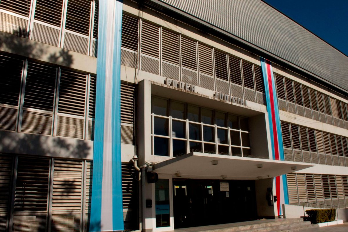 La confusa desinfecci&oacute;n de los tribunales