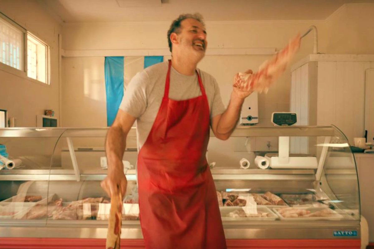 Captura del nuevo videoclip de Bicho Raro.