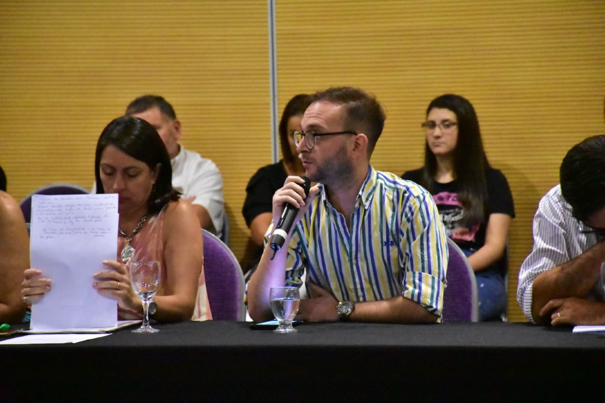 El concejal Sastre, en la reuni&oacute;n de este martes.