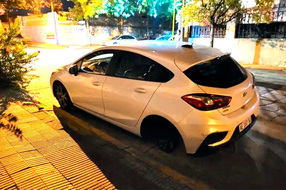 Uno de los autos afectados