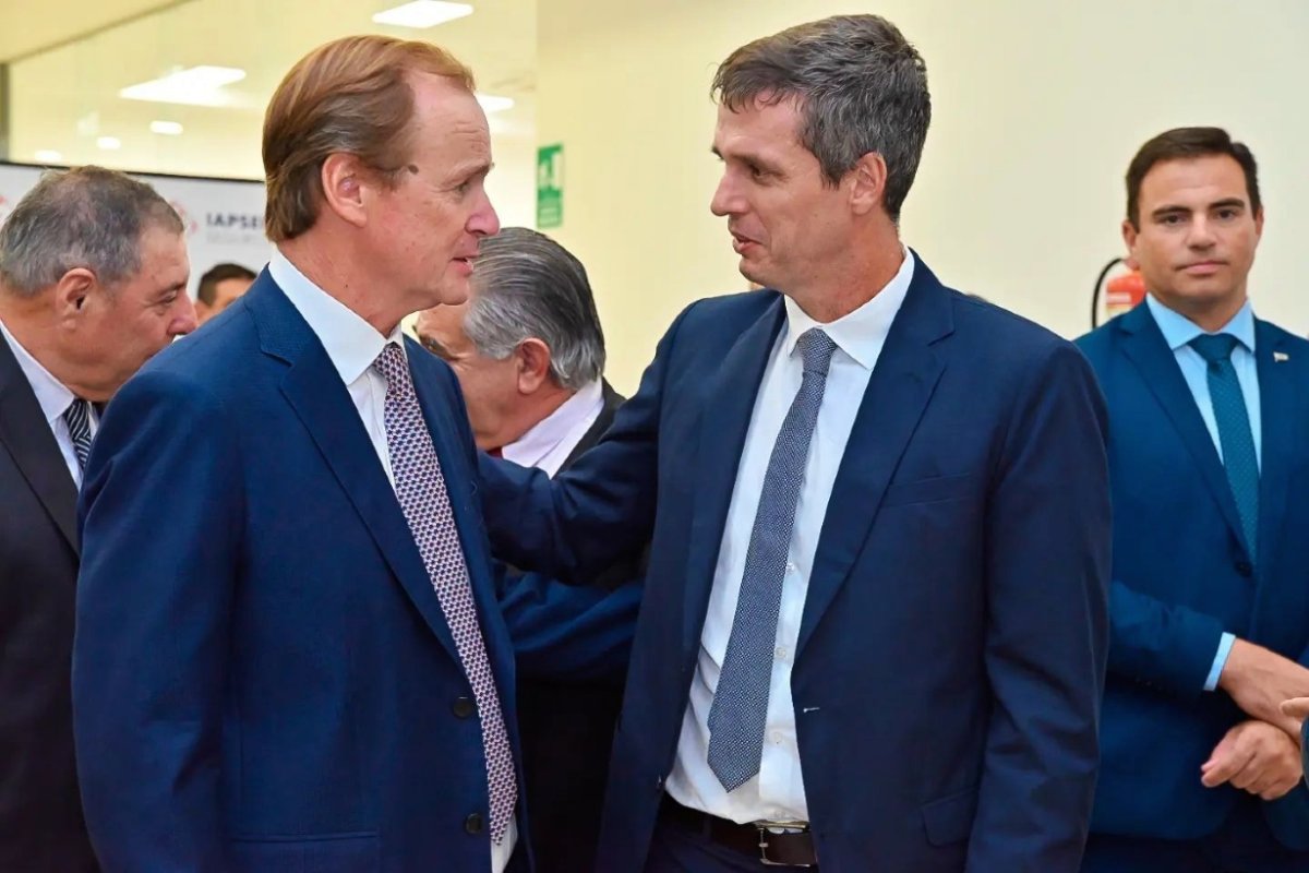 Cresto, este martes en Paran&aacute; con Bordet.