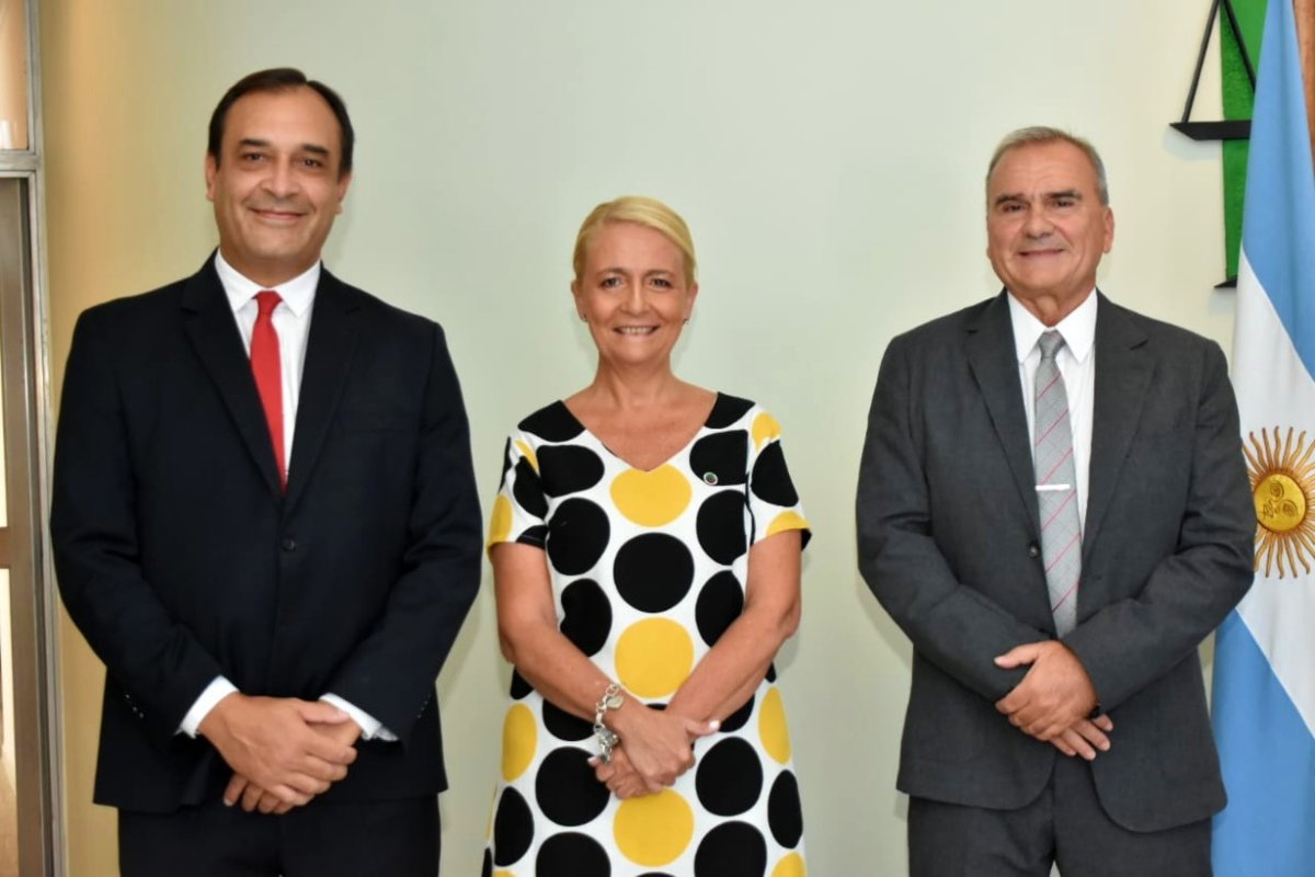 Ponce, Pasqualini y Esteves.