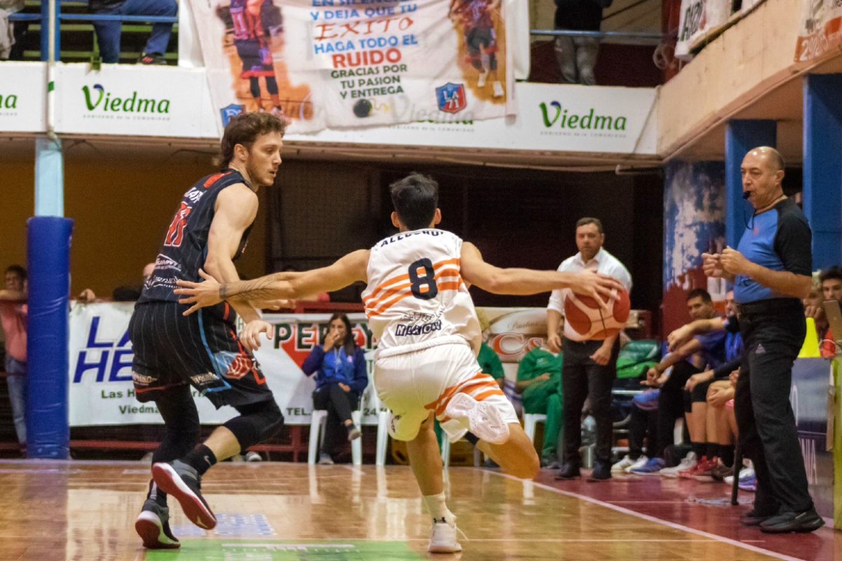 Alluch&oacute;n conduce al Verde: anot&oacute; 13 puntos.