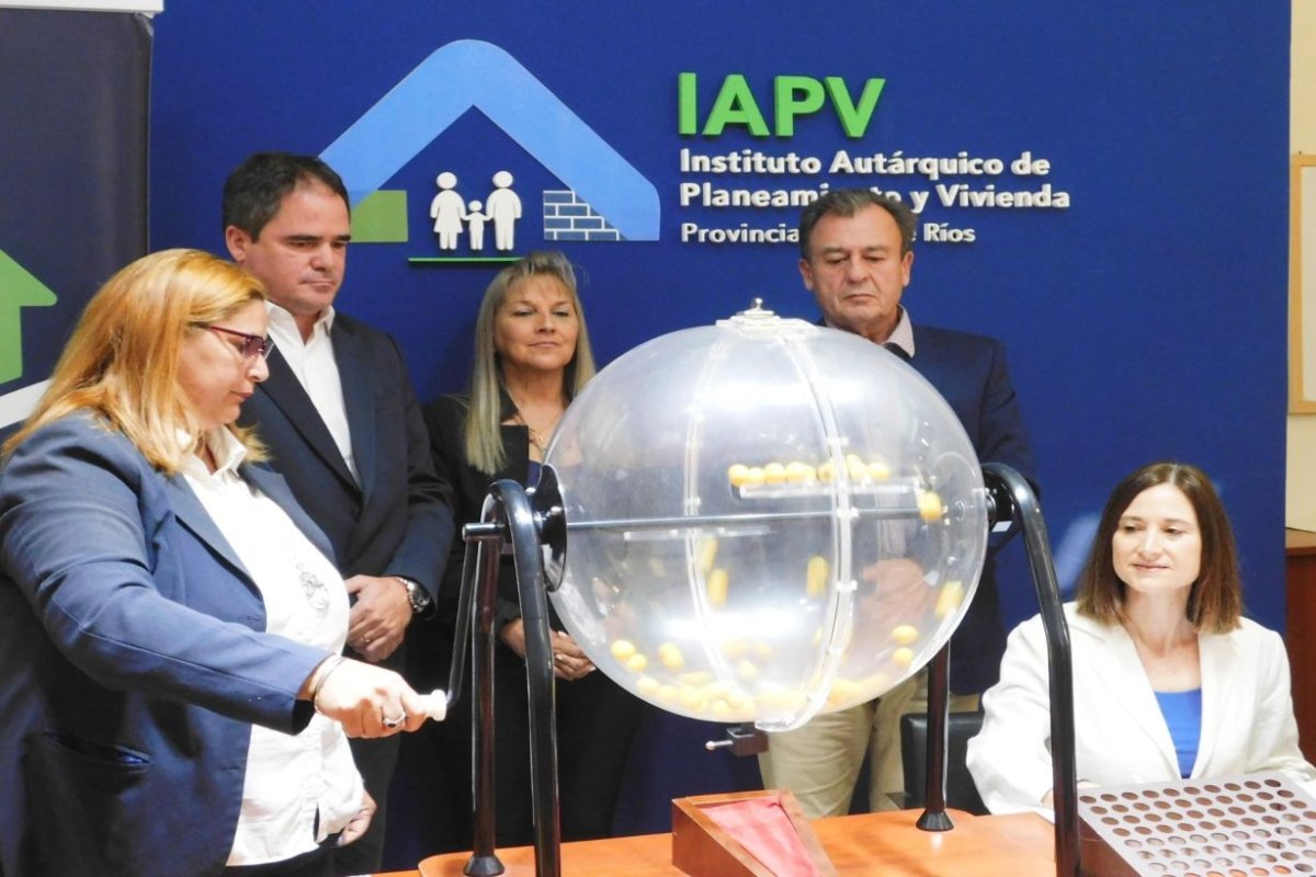 El sorteo de viviendas en IAPV.