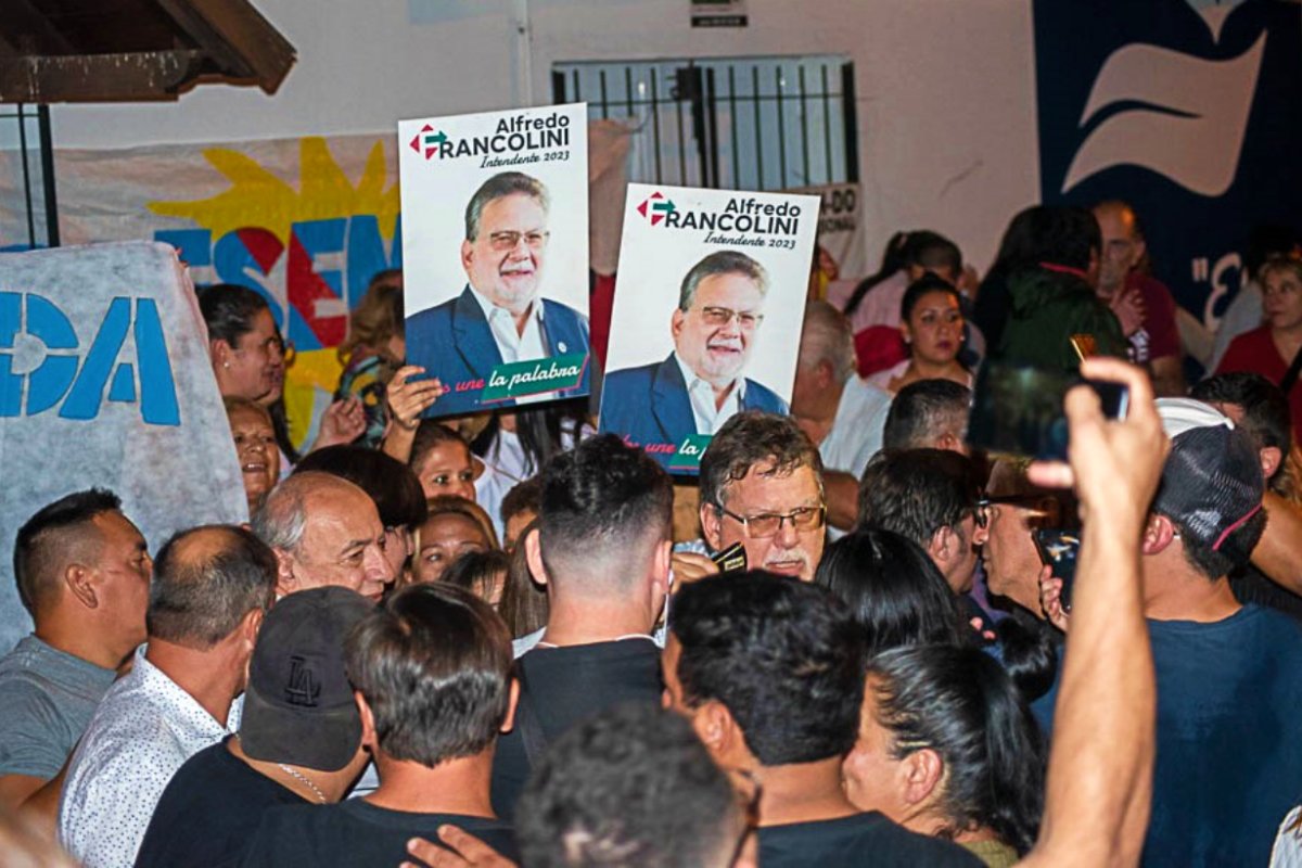 Francoli en el acto del Club Locomotora.