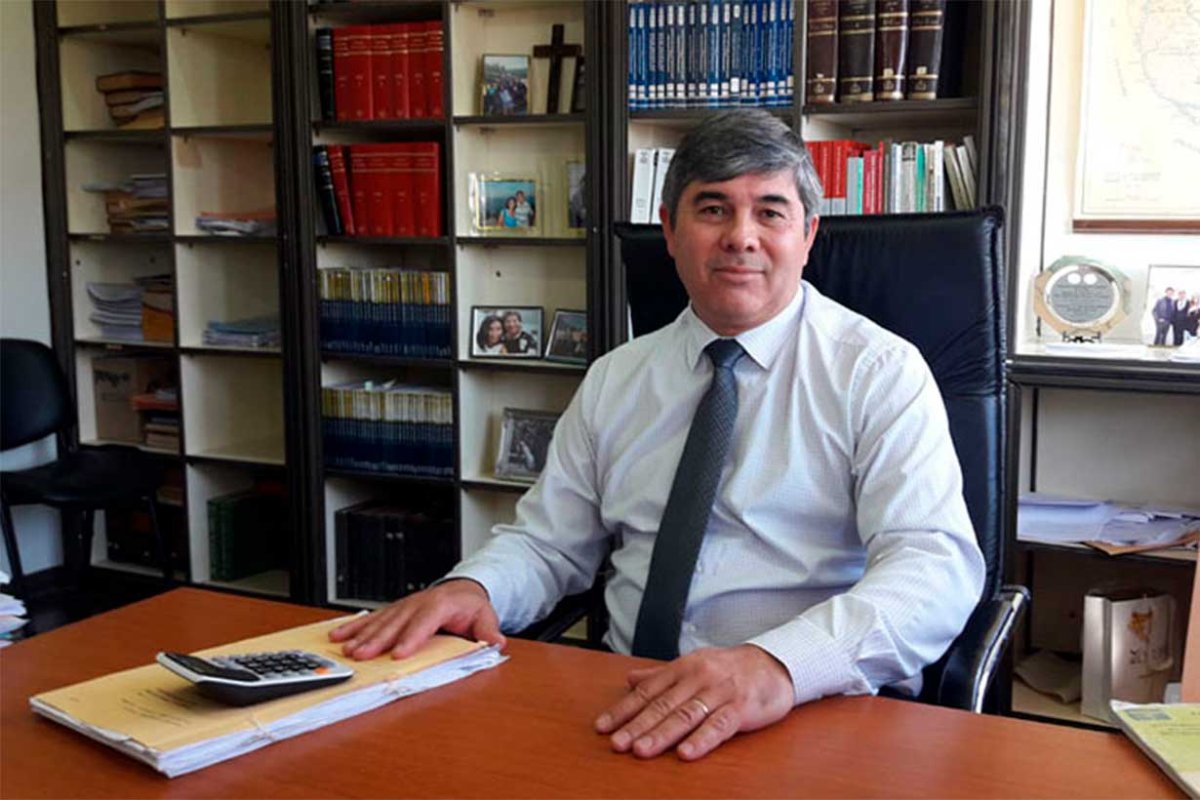 El juez Flores ser&aacute; sometido a un Jury