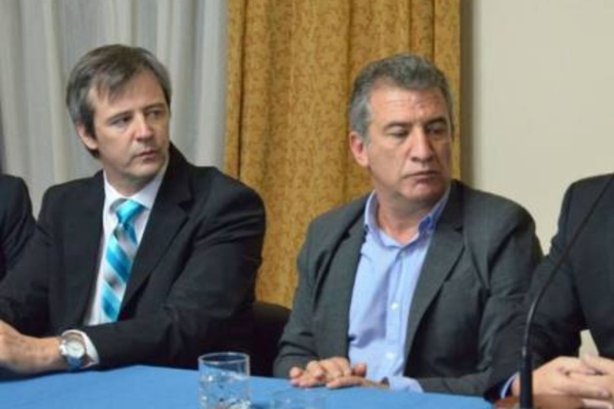 (2015) Urribarri anunciaba la f&oacute;rmula Bordet-Bahl.
