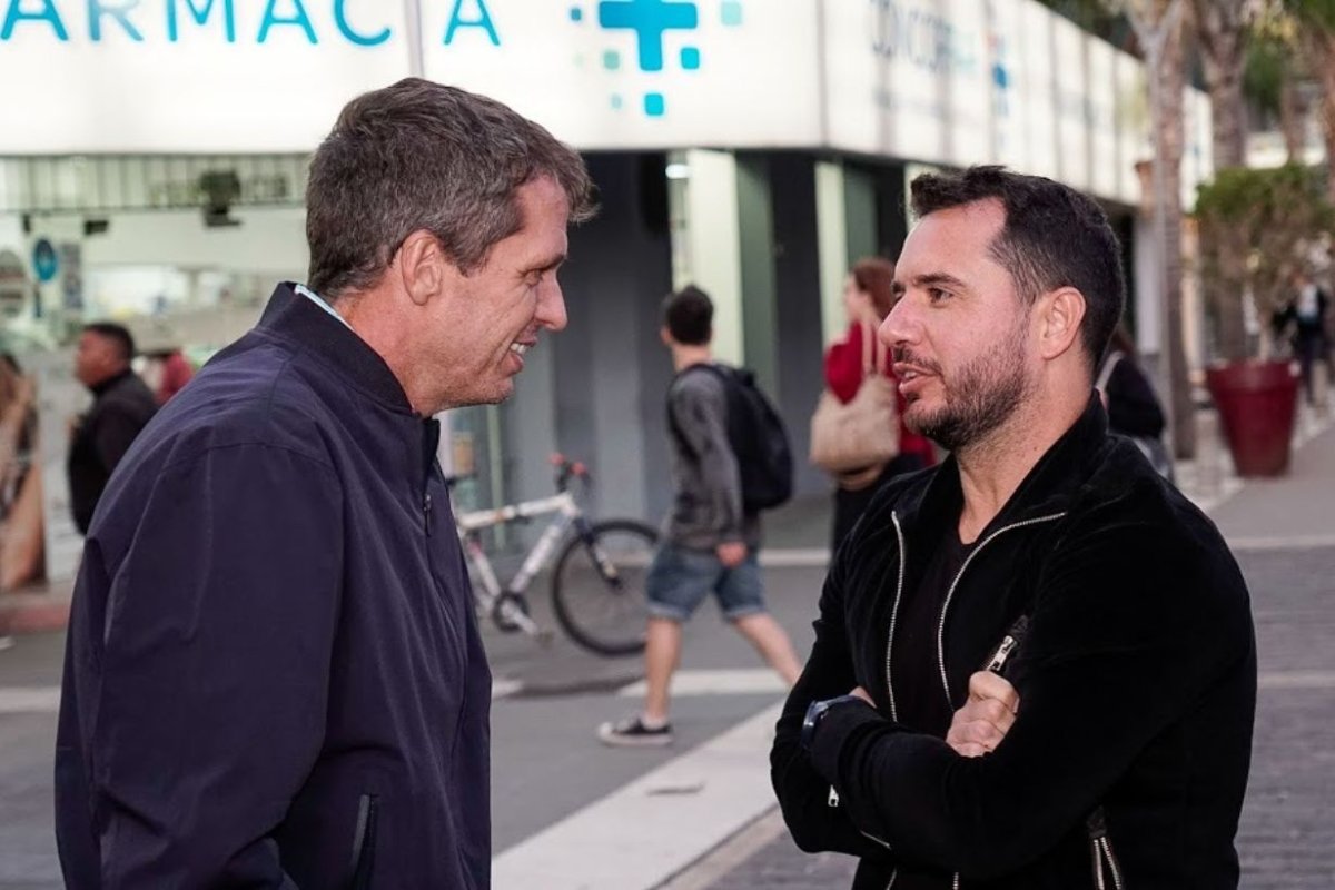 Cresto y y el secretario del PJ, Aldo &Aacute;lvarez.