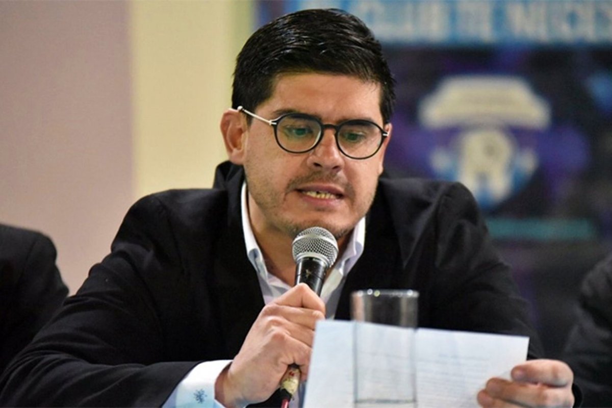 Iv&aacute;n G&oacute;mez, m&eacute;dico y dirigente deportivo.