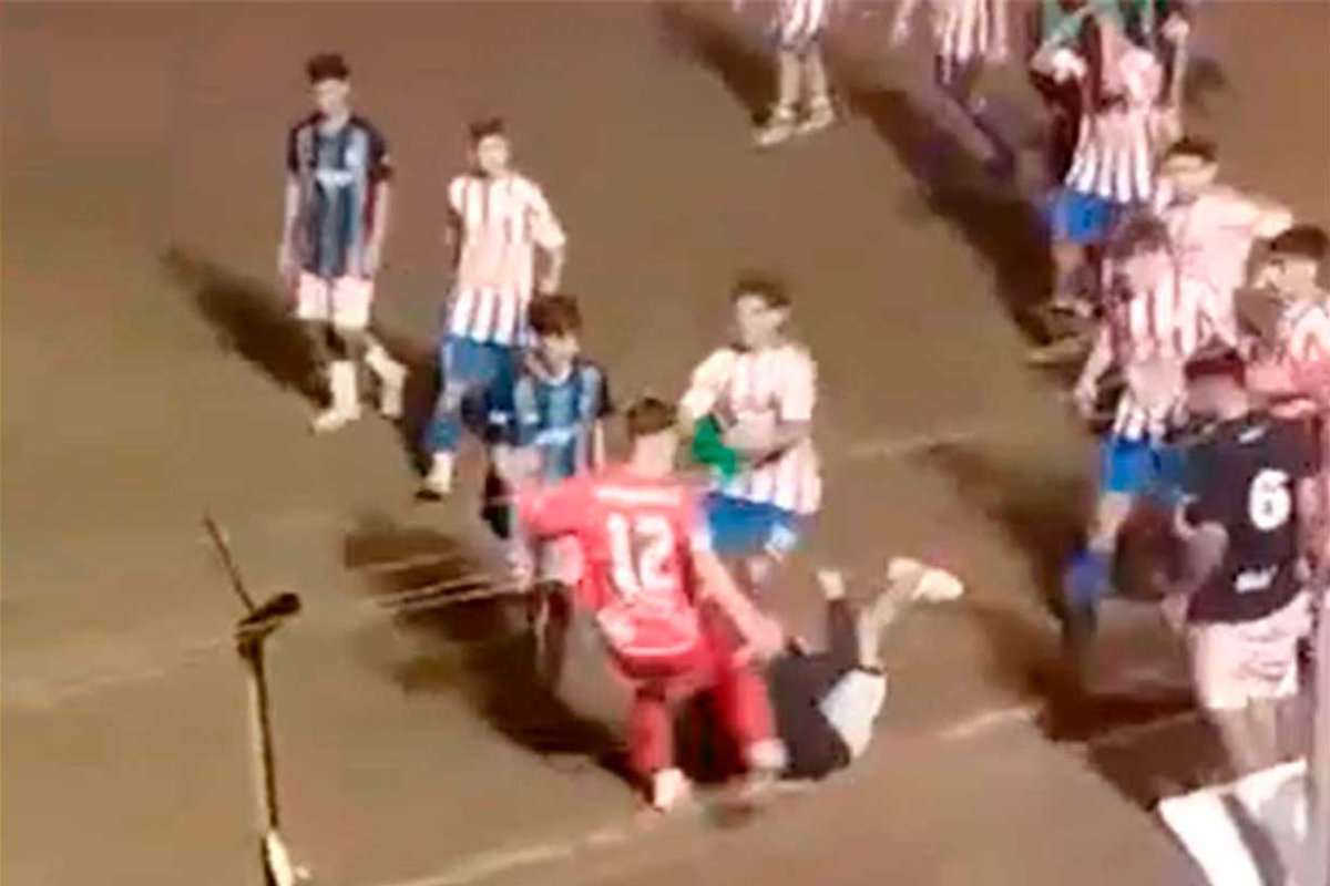 Captura del momento m&aacute;s violento en Libertad.