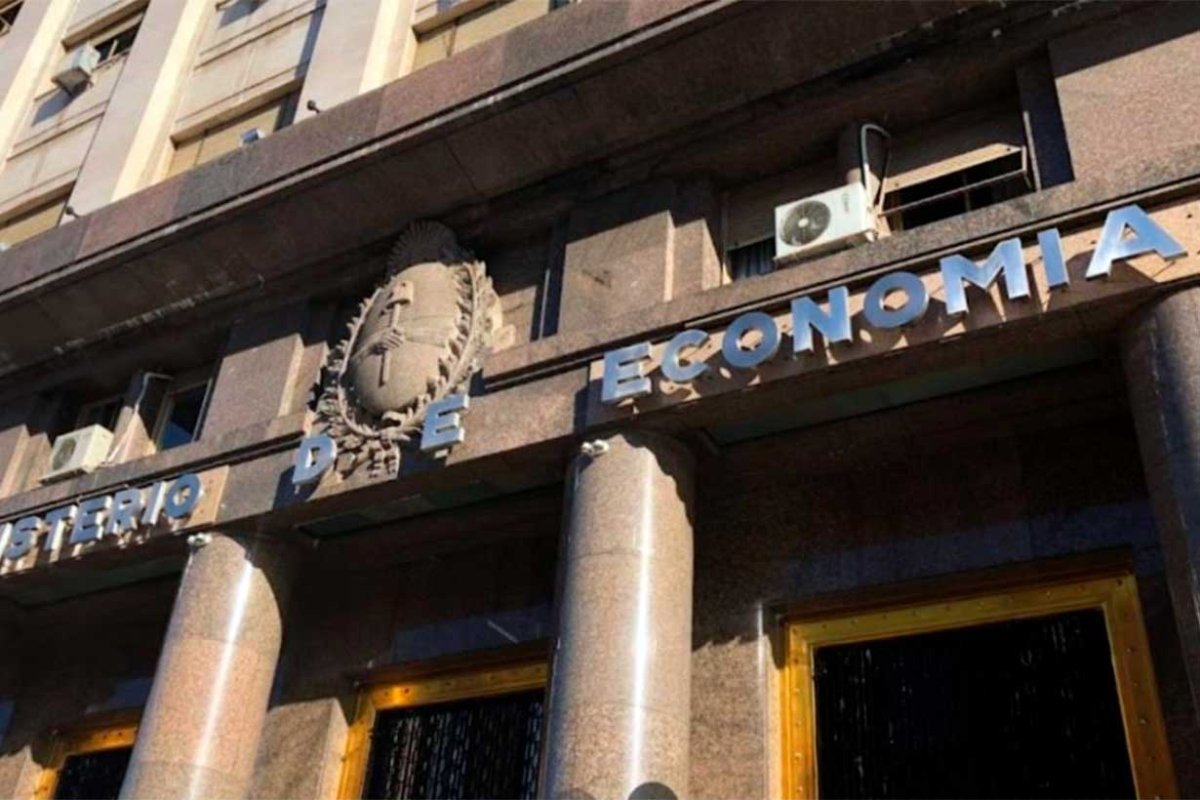 Sigue la p&eacute;rdida de reservas