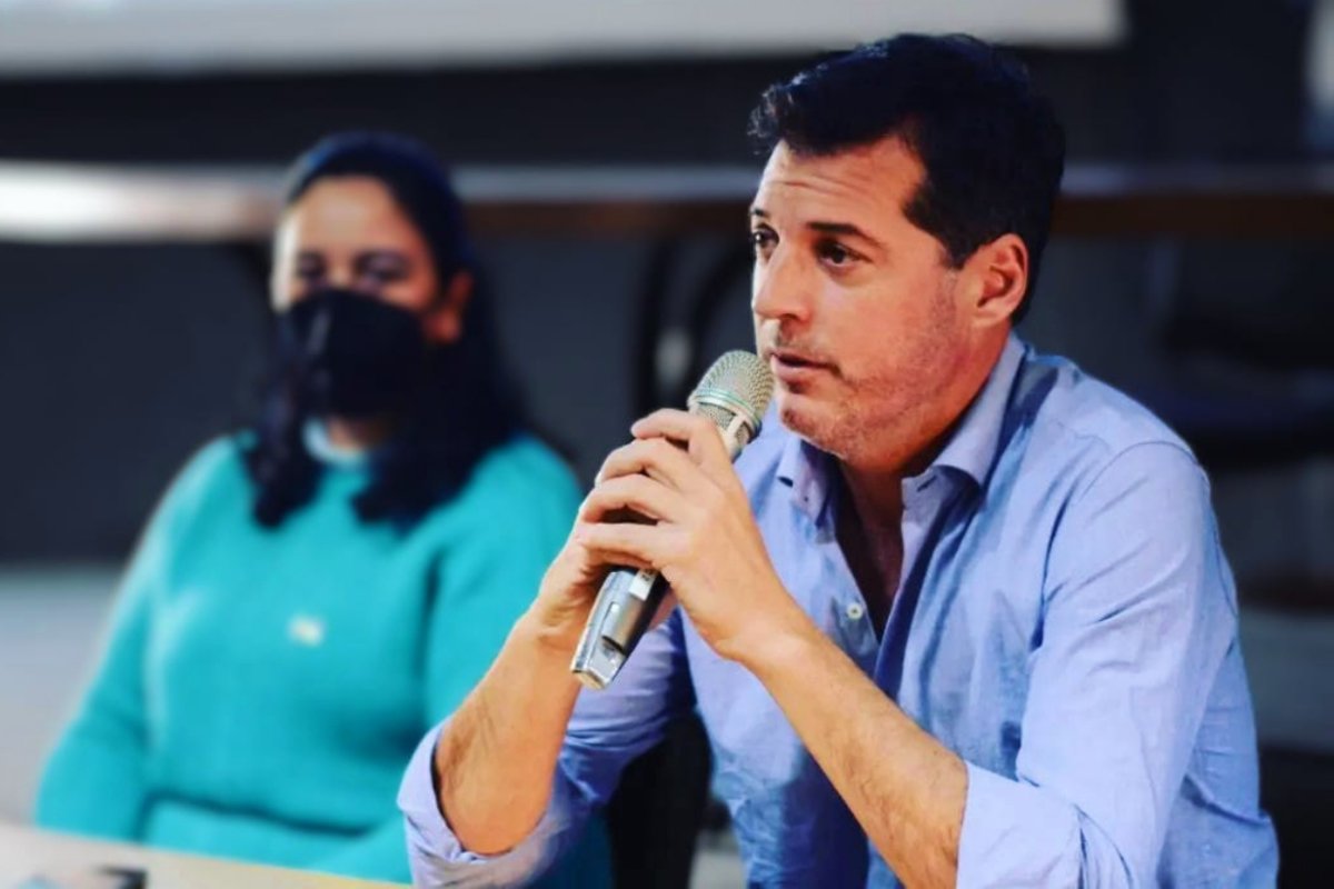 Eduardo Asueta, precandidato a intendente.