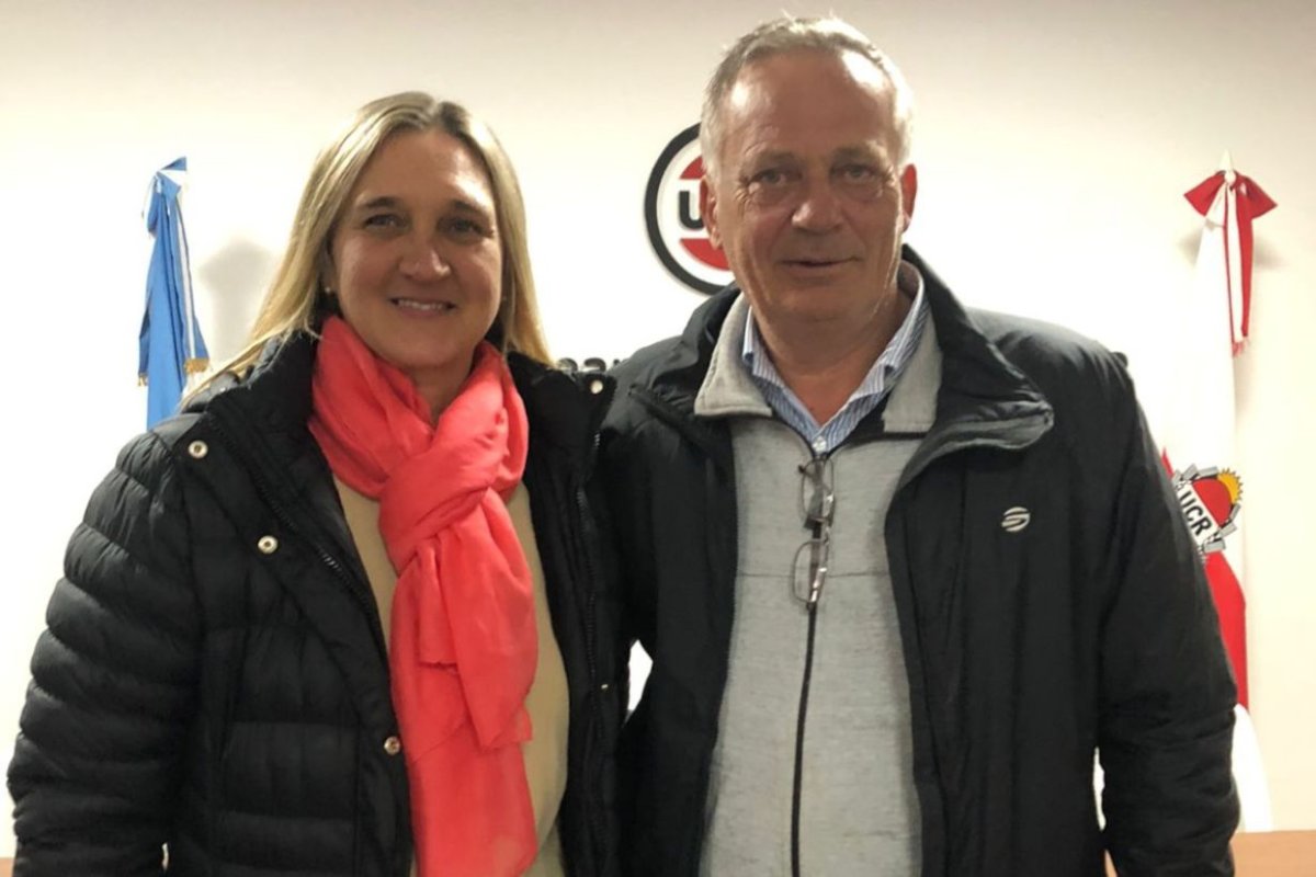 Los precandidatos Alejandrina Bruno y Carlos Weiss