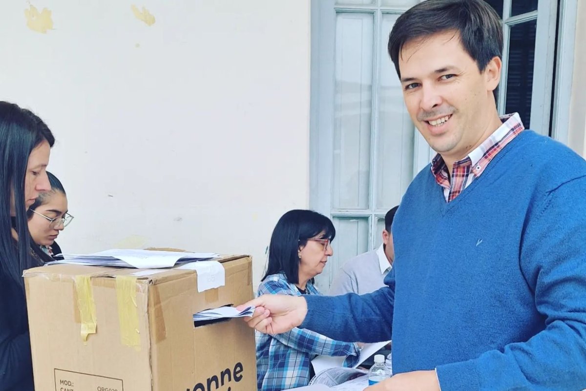 Bernardo Schneider, candidato a intendente.