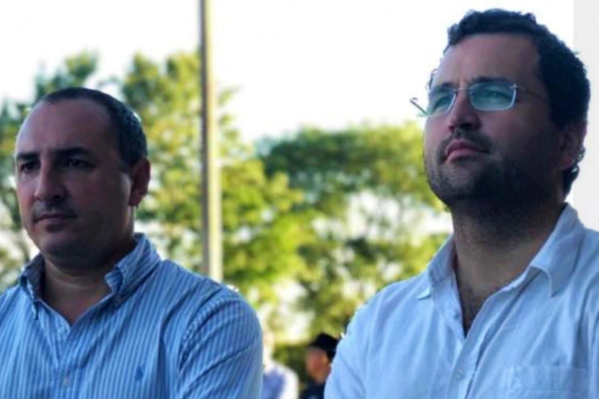 El que sale: Albisu; el que entra: Burutar&aacute;n.