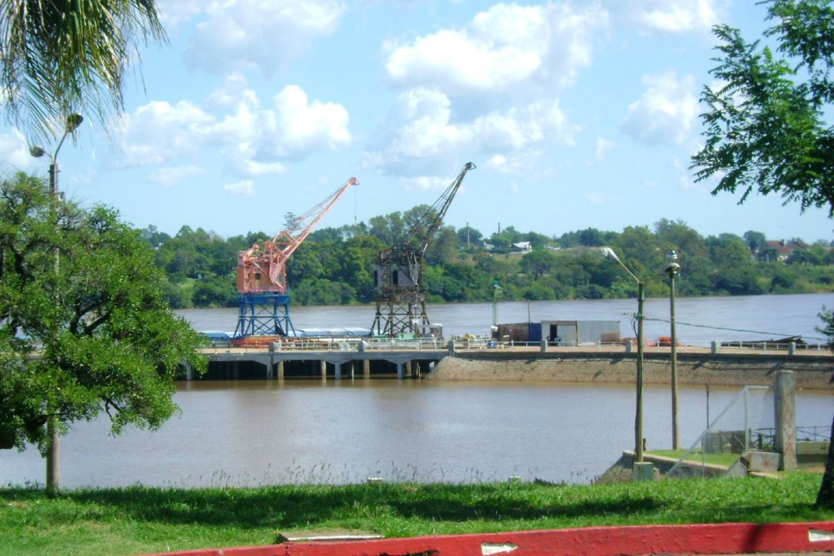El puerto de Salto, construido entre 1928 y 1931.